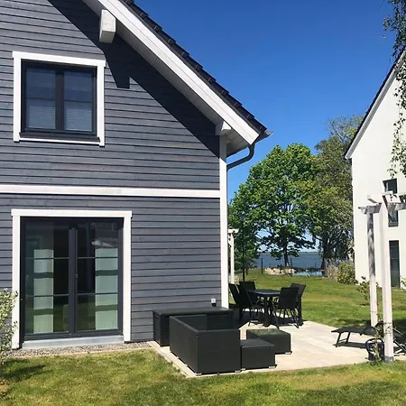 5 Sterne Ostseetraum - 50m Zum - Ladestation Fuer E-auto Feriehus Fuhlendorf (Mecklenburg-Vorpommern)